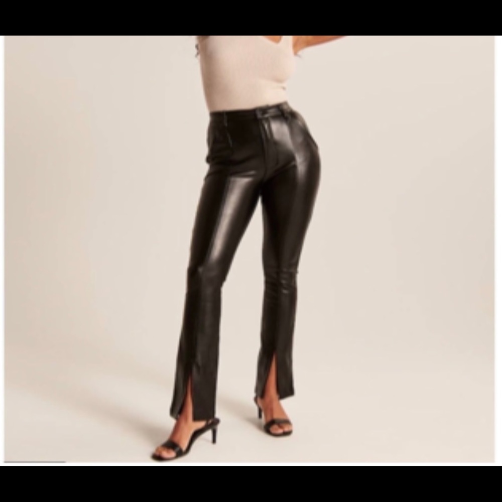Abercrombie & Fitch The Skinny High Rise Vegan Leather Split-Hem Pants size 26L
